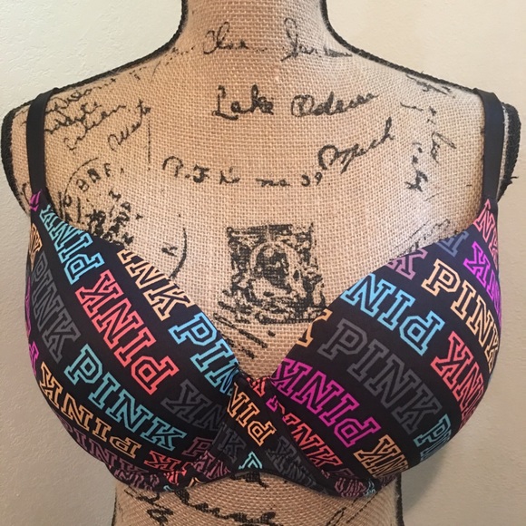 PINK Victoria's Secret Other - Victoria’s Secret PINK graphic print T-shirt bra